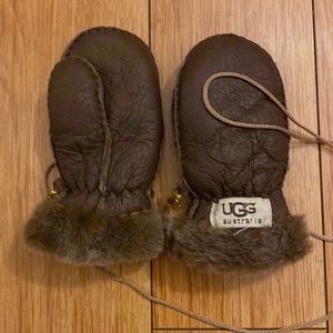 Ugg Australia brown leather mittens kids size 2-4